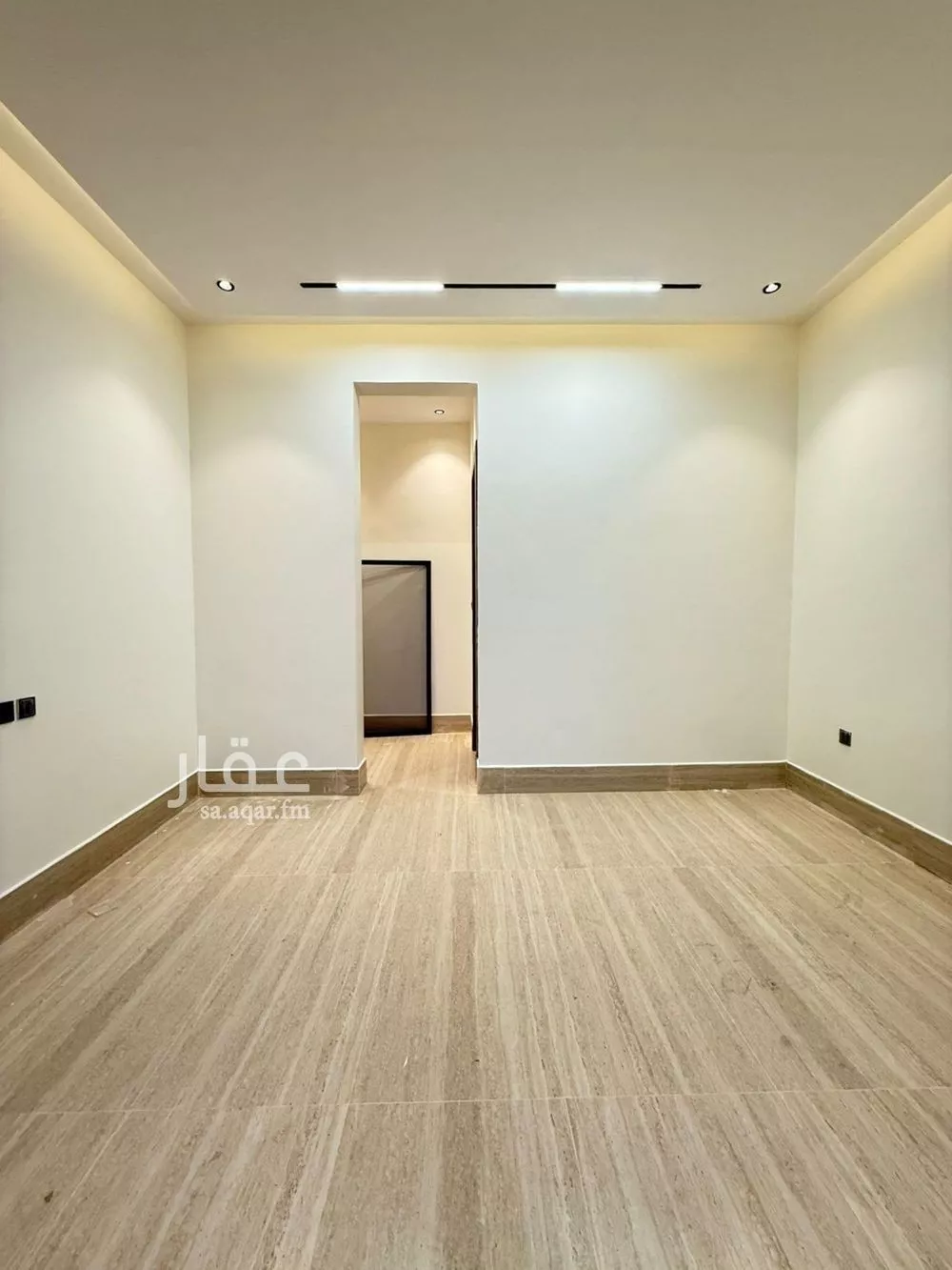 5 bedroom villa in Al Mahdiyyah 16