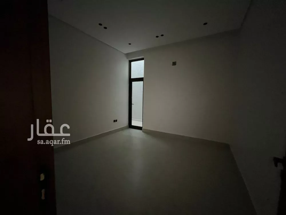 6 bedroom villa in Al Mahdiyyah 22