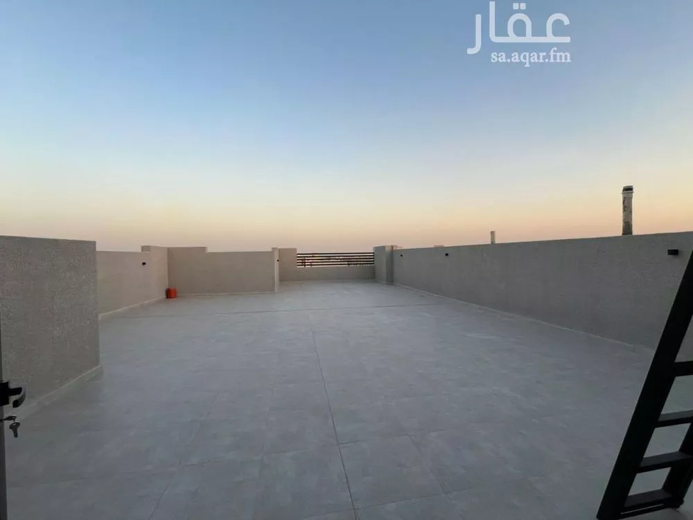 6 bedroom villa in Al Mahdiyyah 25