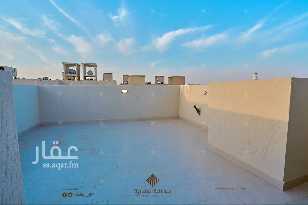 5 bedroom villa in Al Mahdiyyah 24