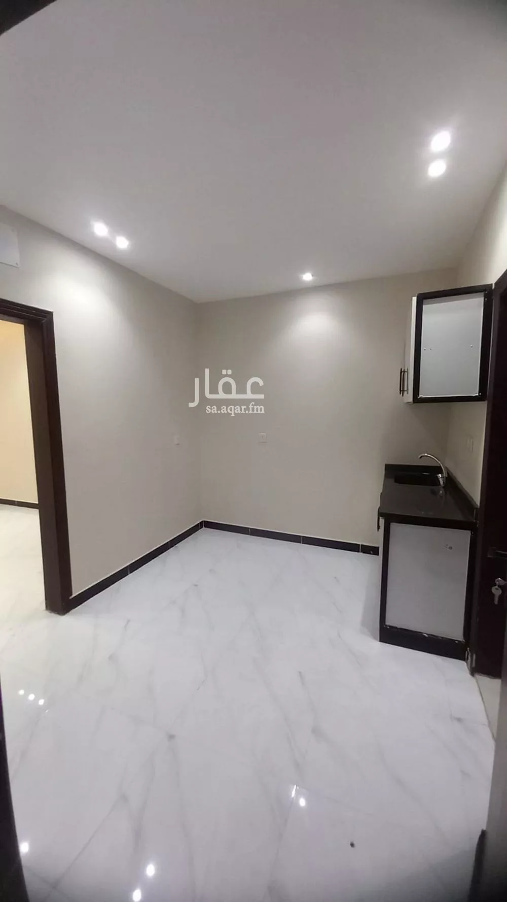 شقة 1 غرف في الخليج 2