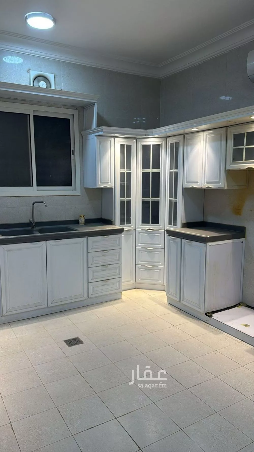 3 bedroom apartment in Qurtubah 8