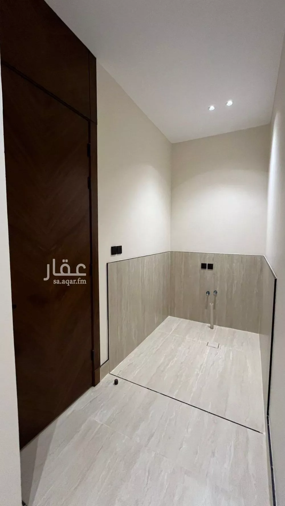 فيلا 6 غرف في المهدية 22