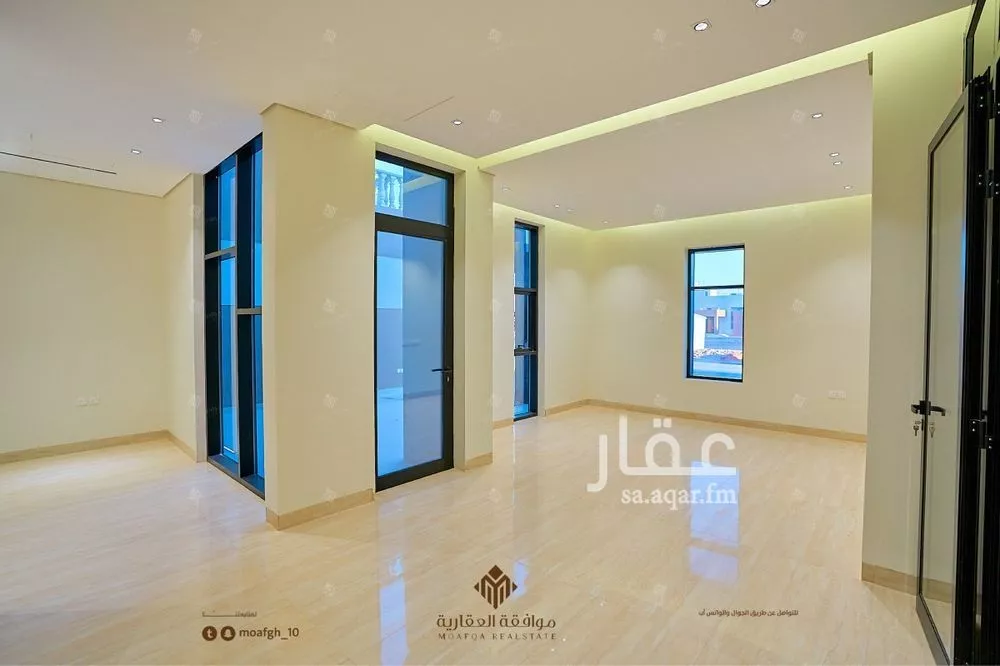6 bedroom villa in Al Mahdiyyah 11
