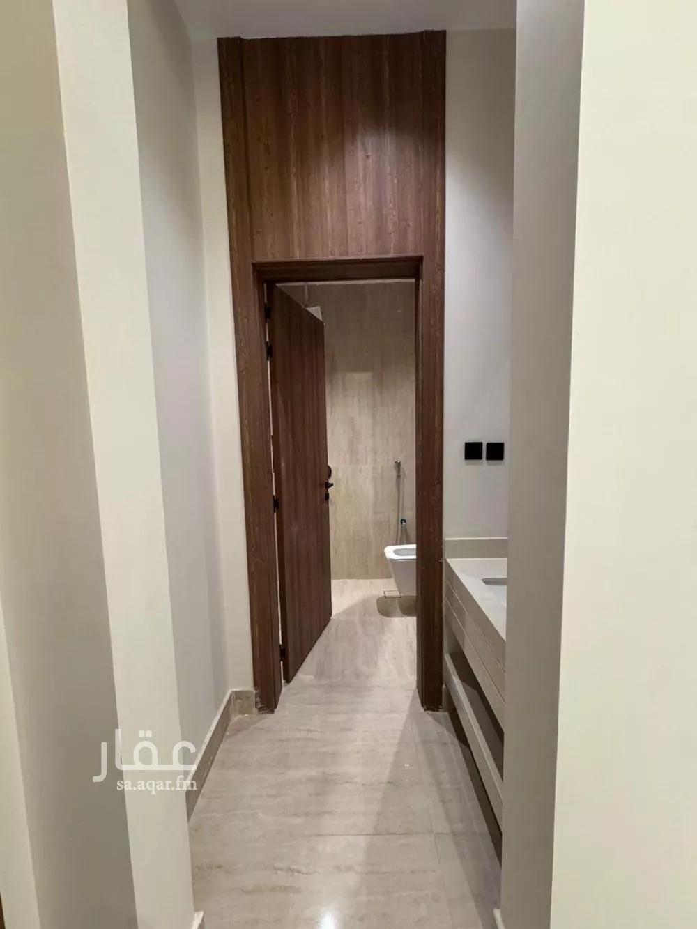 5 bedroom villa in Al Mahdiyyah 6