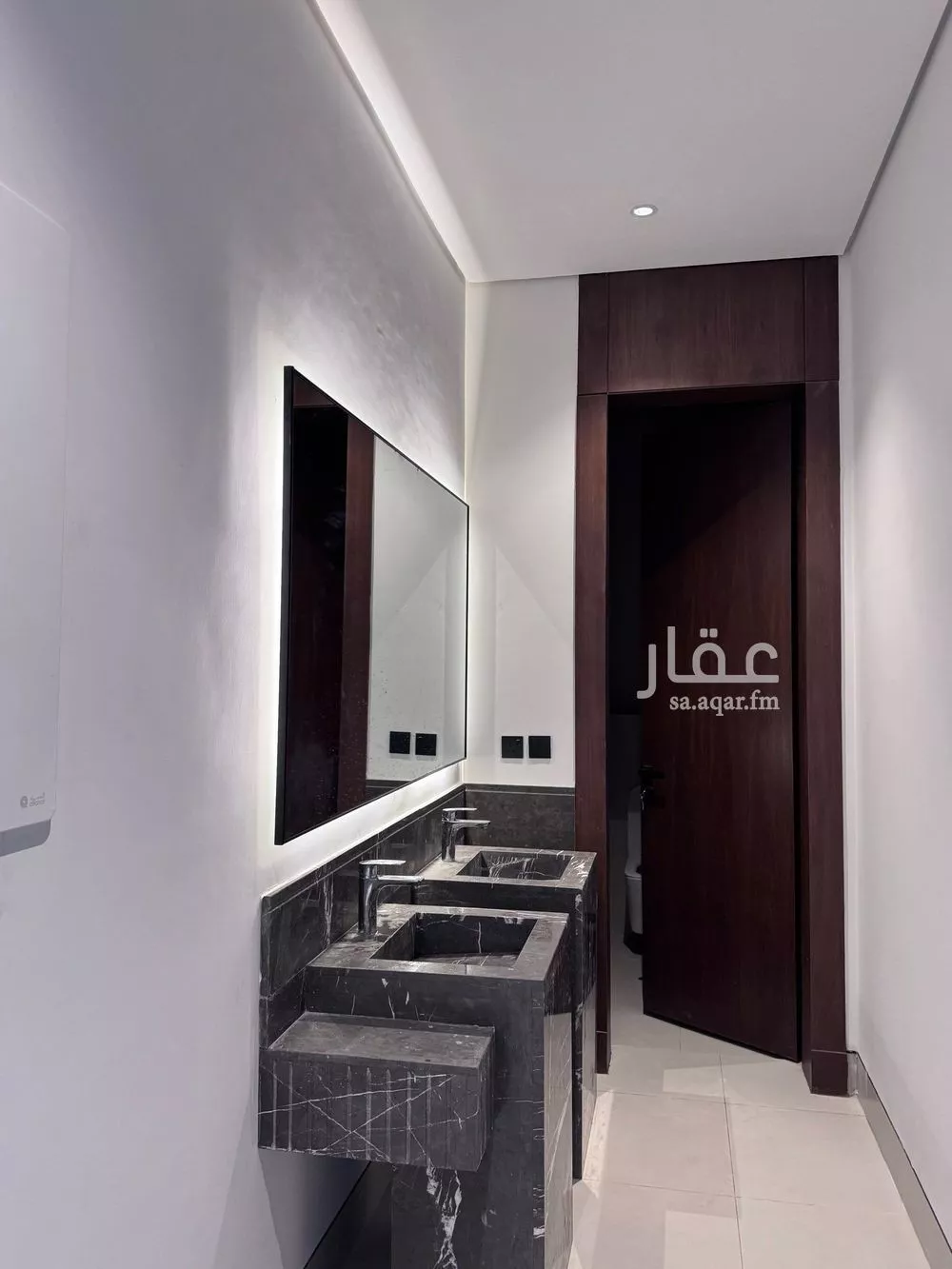 6 bedroom villa in Al Mahdiyyah 5