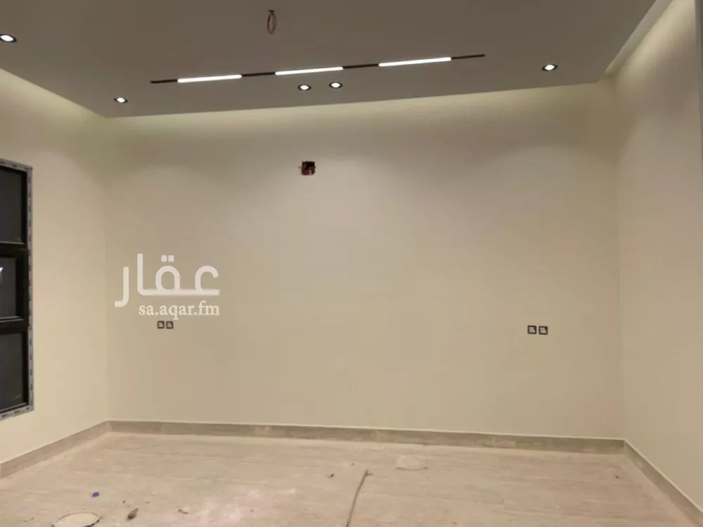 فيلا 5 غرف في ظهرة لبن 20