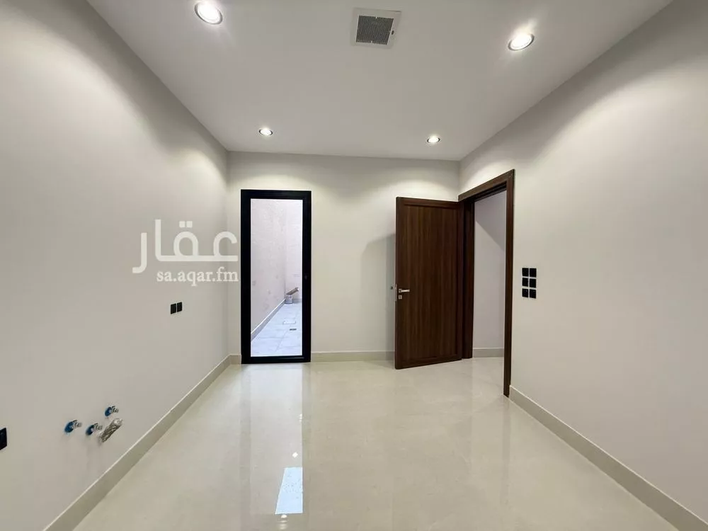 فيلا 6 غرف في المهدية 17
