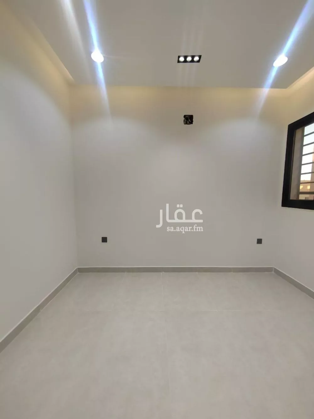 فيلا 6 غرف في العريجاء الوسطى 3