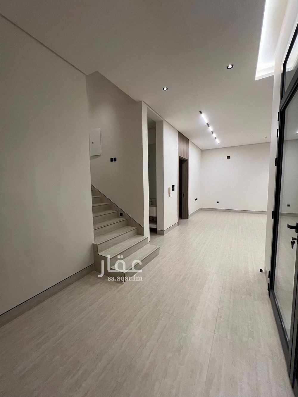 4 bedroom villa in Al Mahdiyyah, Riyadh 9