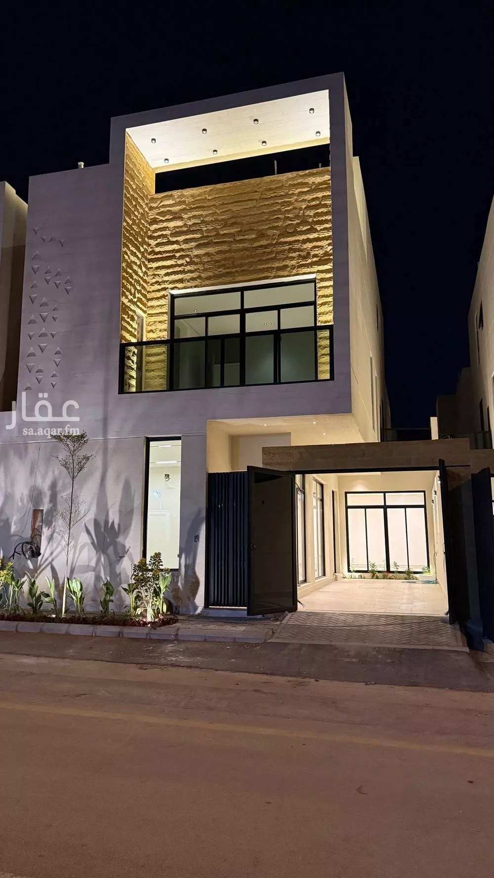 5 bedroom villa in Al Mahdiyyah 2