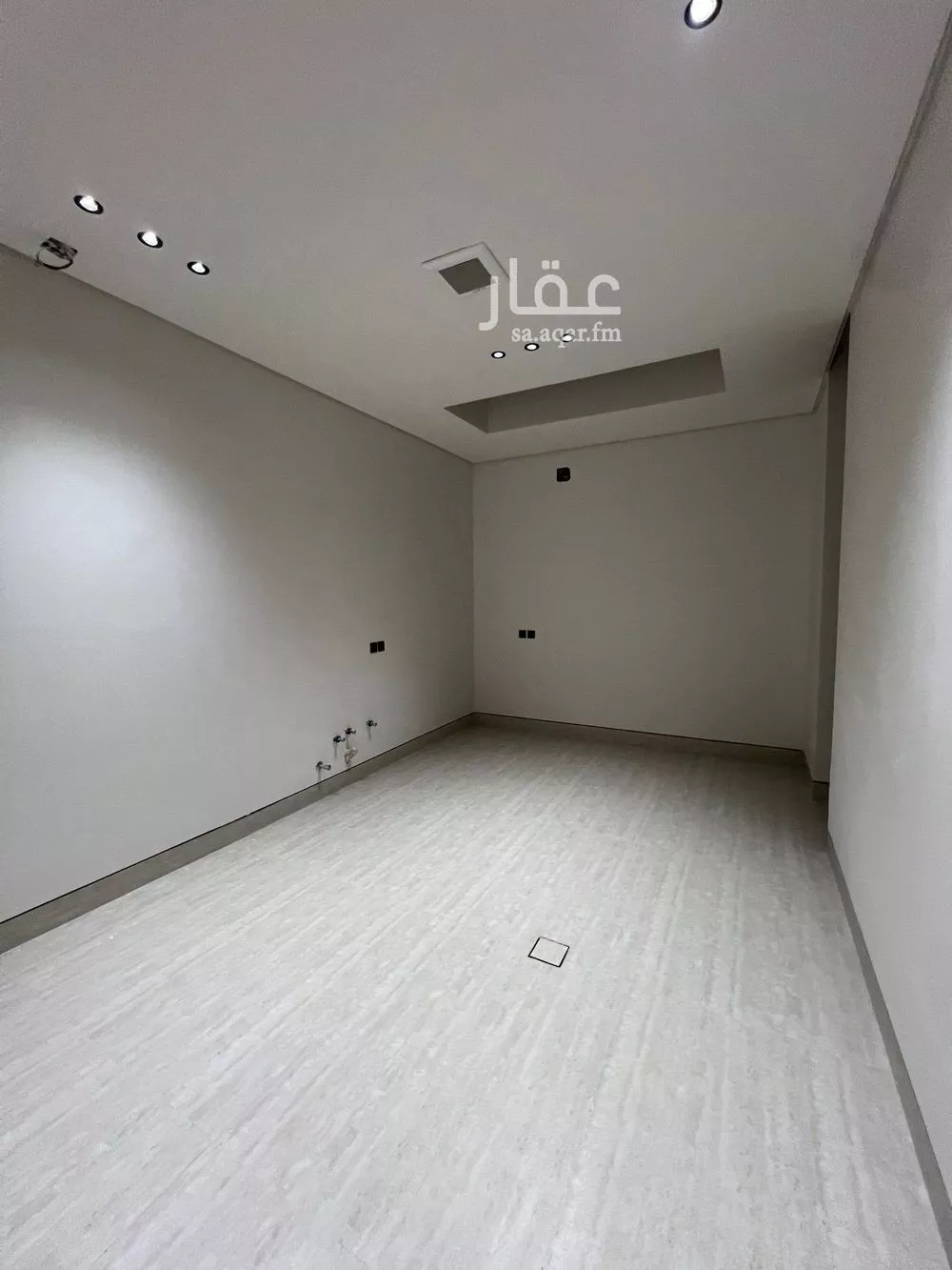 5 bedroom villa in Al Mahdiyyah 6
