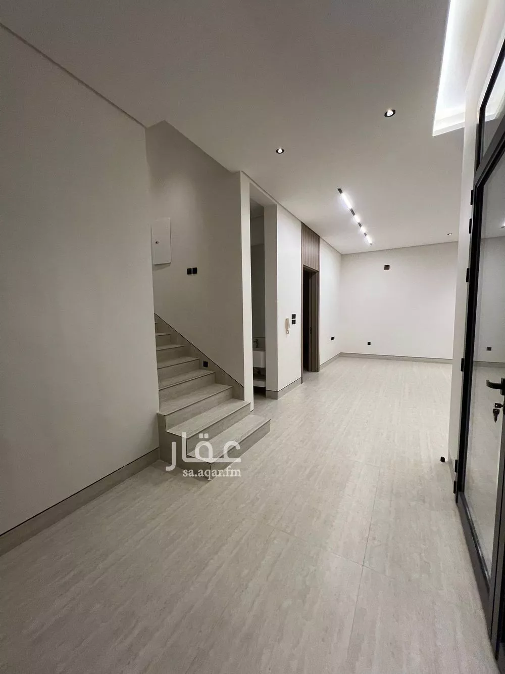 5 bedroom villa in Al Mahdiyyah 9