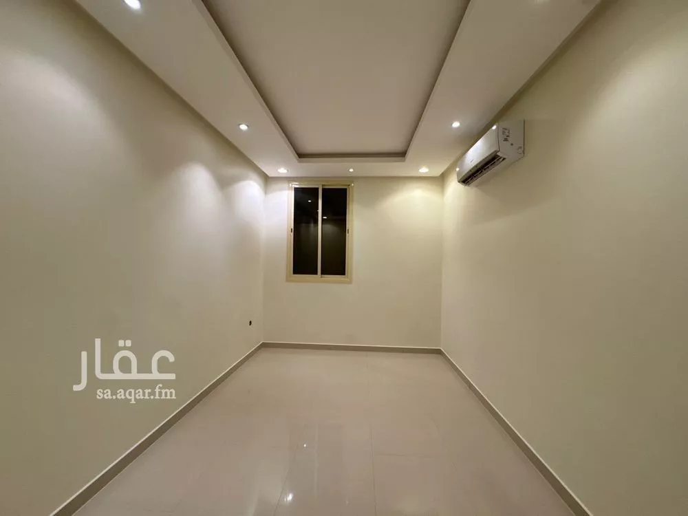 4 bedroom apartment in Al Yasmin 11