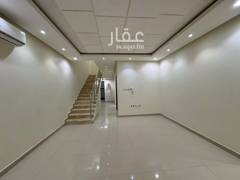 4 bedroom apartment in Al Yasmin 9