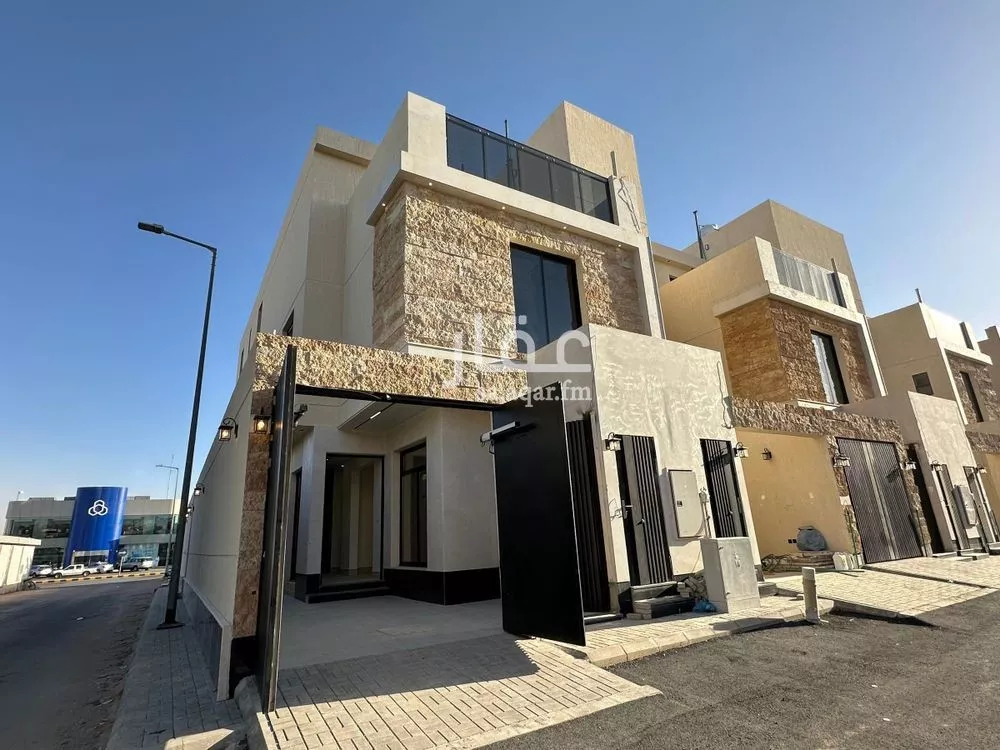 5 bedroom villa in Al Yarmouk 11