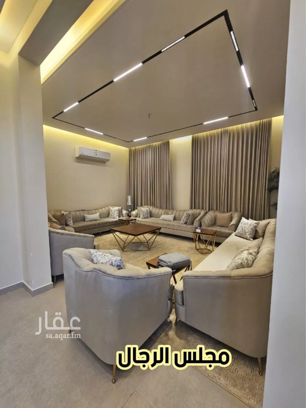 6 bedroom villa in Al Rimal 11