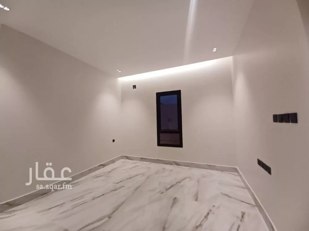 5 bedroom villa in Al Aridh 12