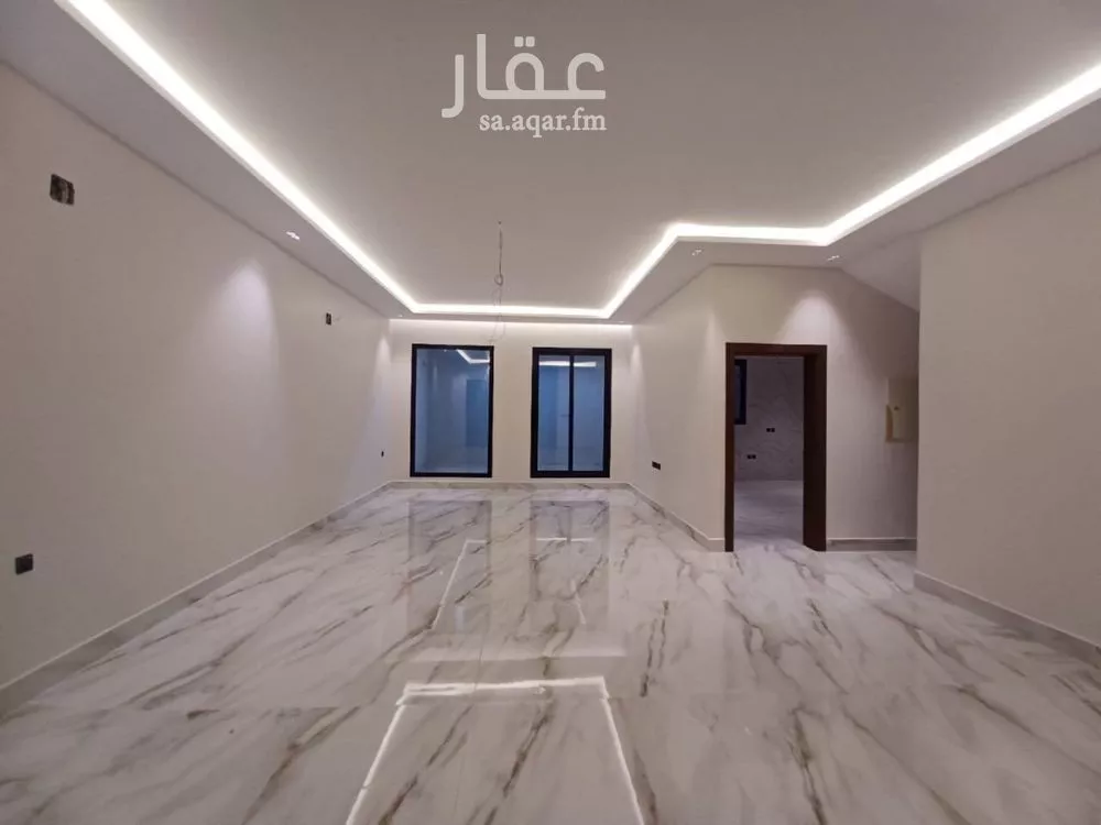 5 bedroom villa in Al Aridh 13