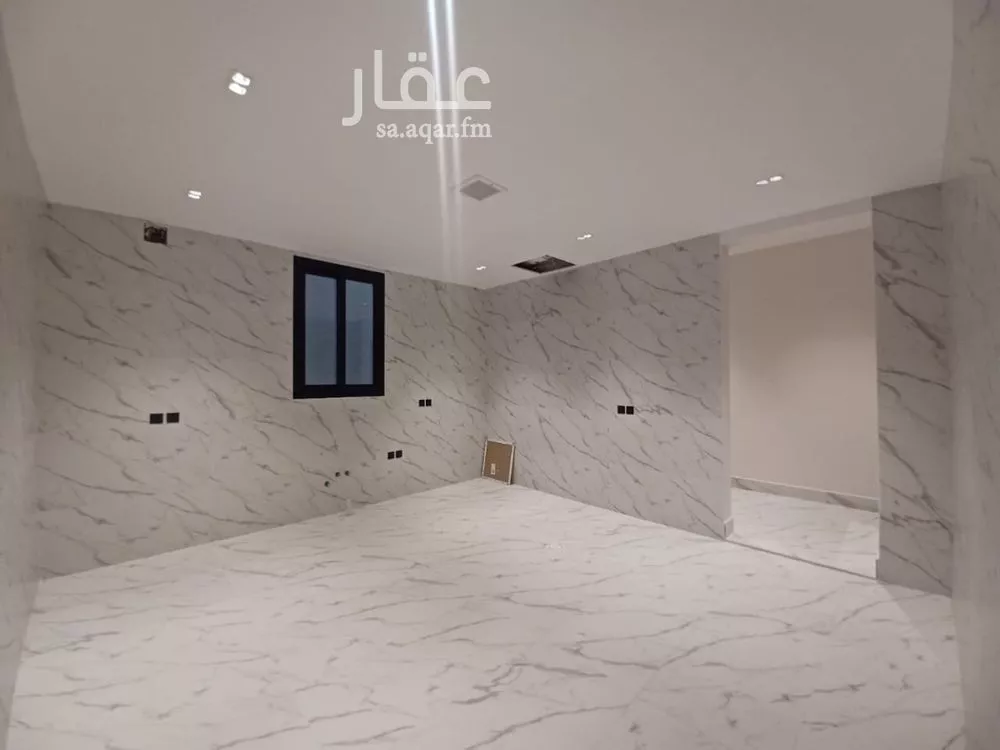 5 bedroom villa in Al Aridh 3
