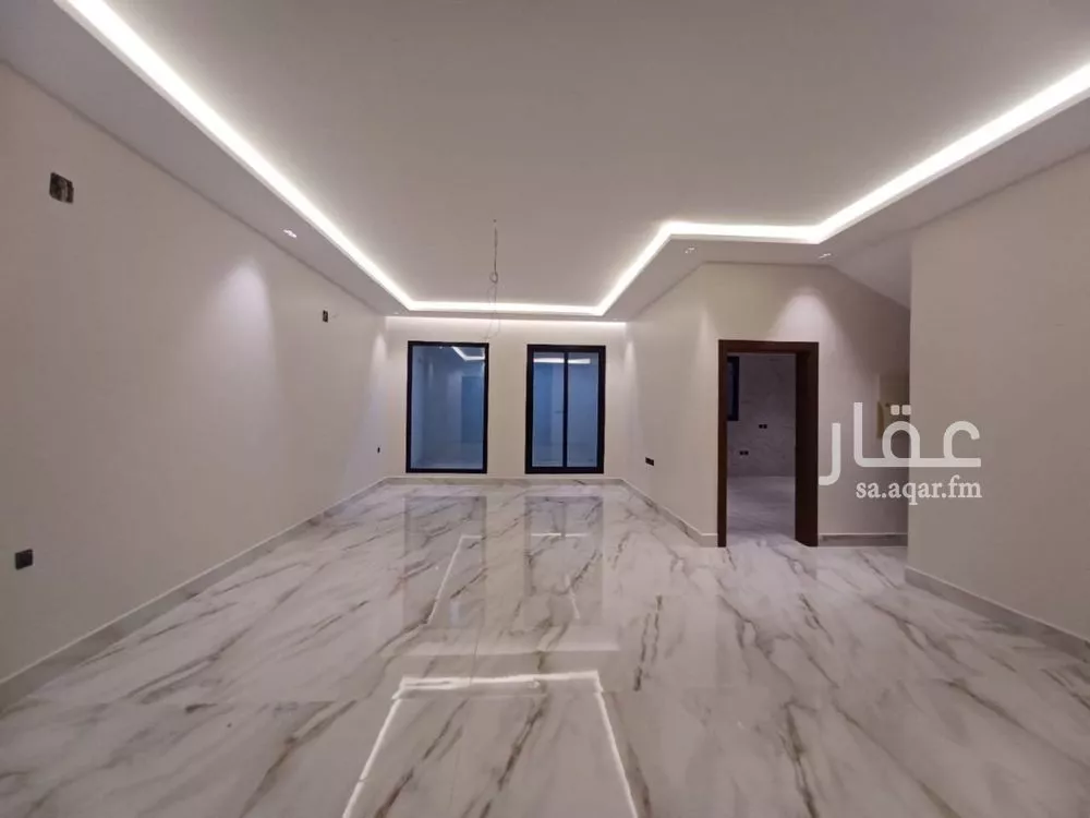 5 bedroom villa in Al Aridh 6