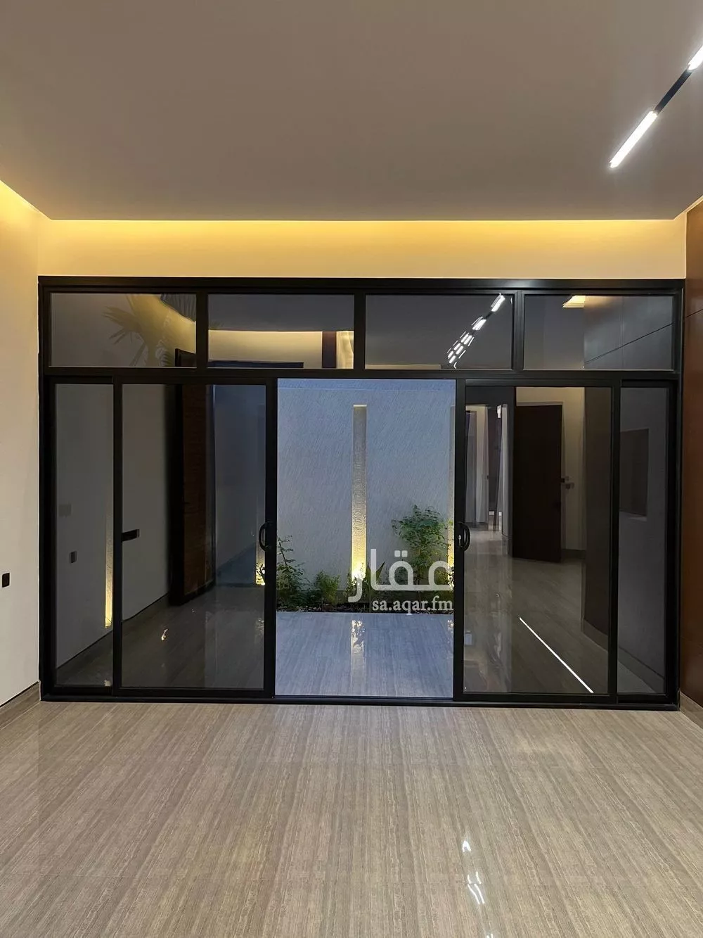 6 bedroom villa in Al Mahdiyyah 13
