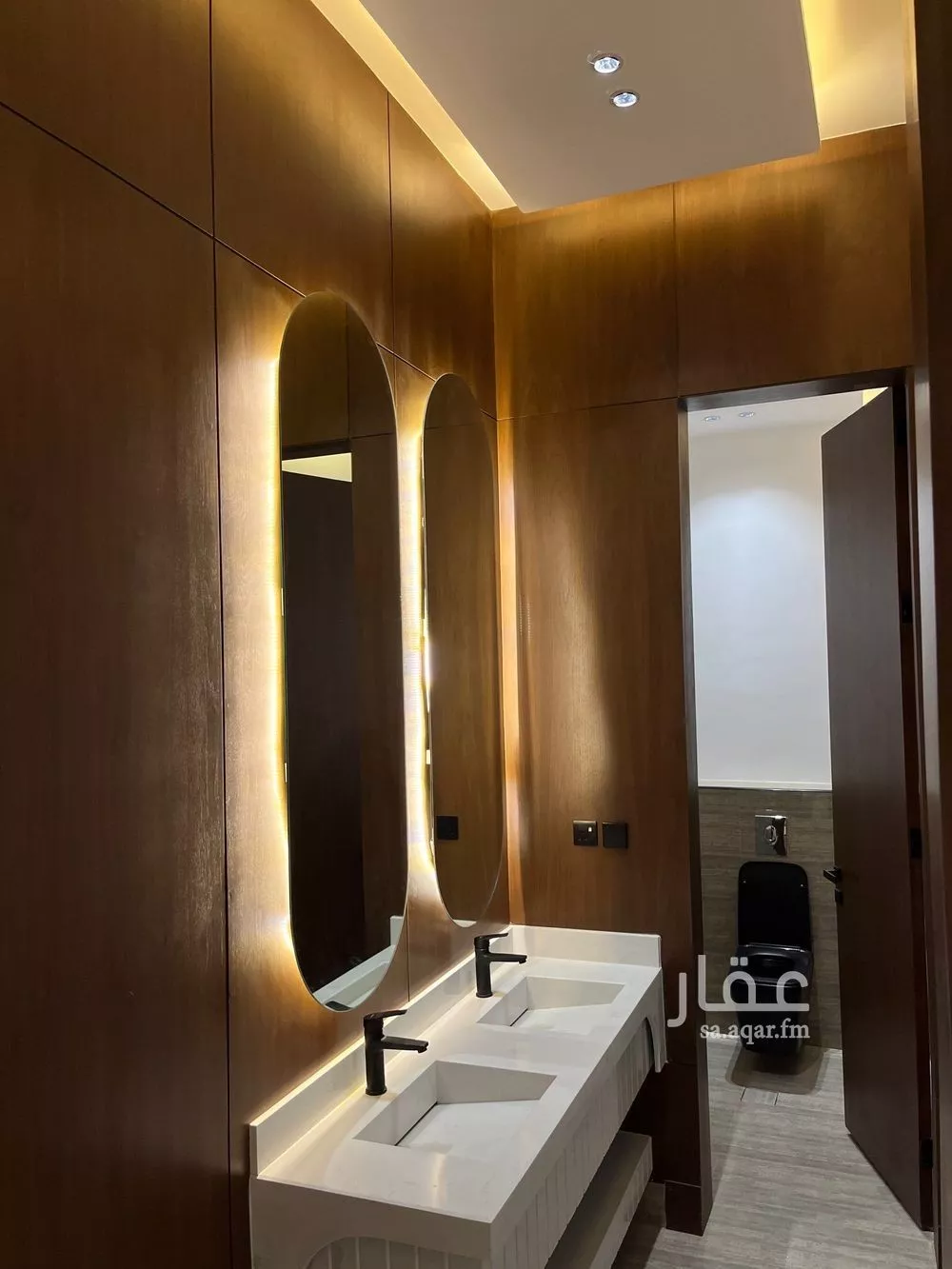 6 bedroom villa in Al Mahdiyyah 6