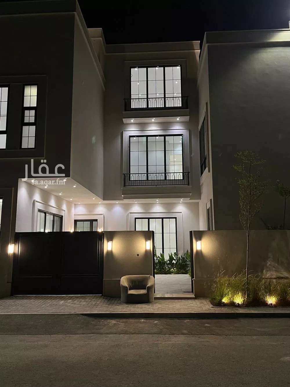 6 bedroom villa in Al Mahdiyyah 2