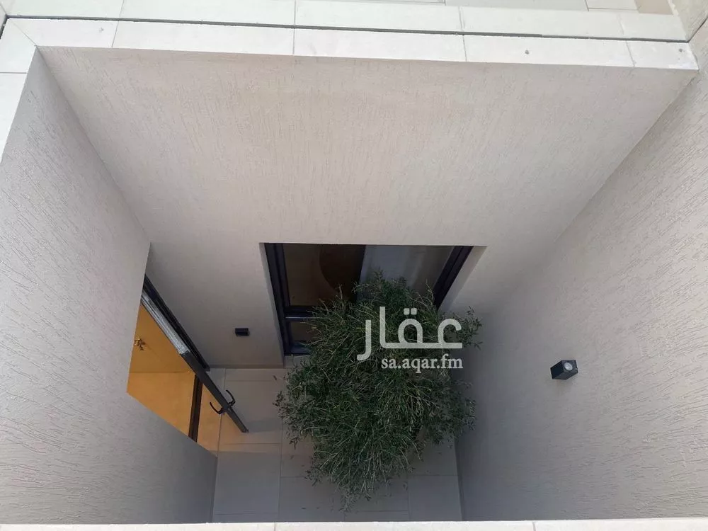 5 bedroom villa in Al Aridh 6