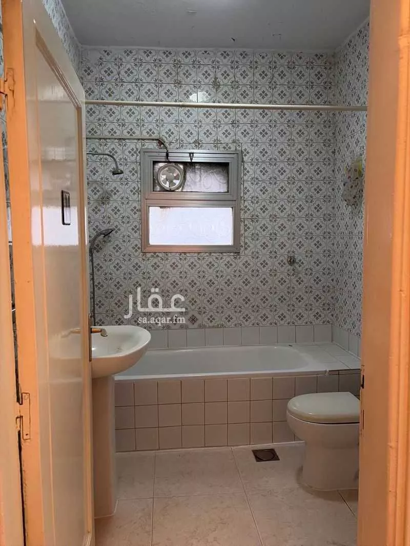 5 bedroom villa in Al Olaya, Riyadh 15