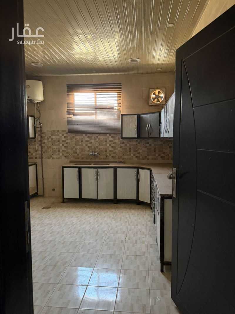 5 bedroom apartment in Ad Dahi, Qassim Region 8