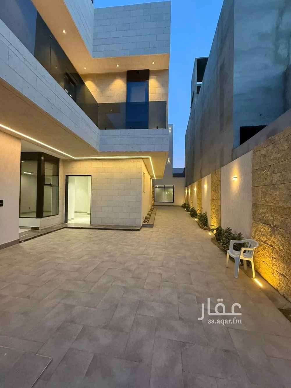فيلا 6 غرف في المهدية 8