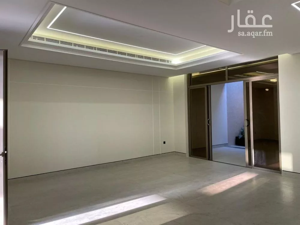 5 bedroom villa in Al Mahdiyyah 16