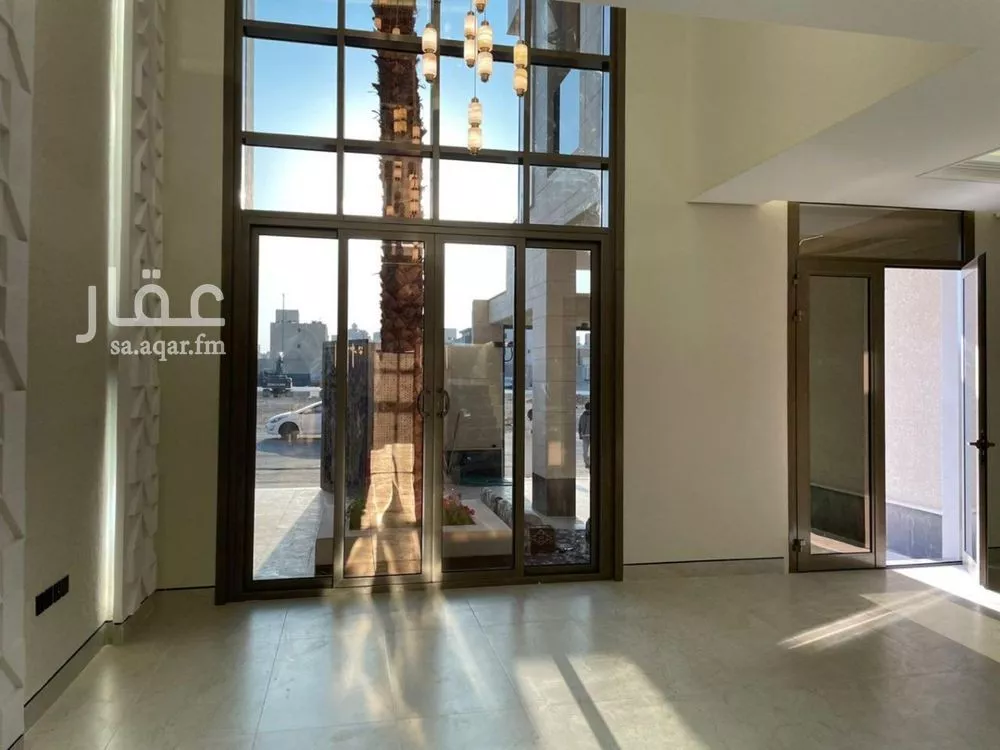 5 bedroom villa in Al Mahdiyyah 5
