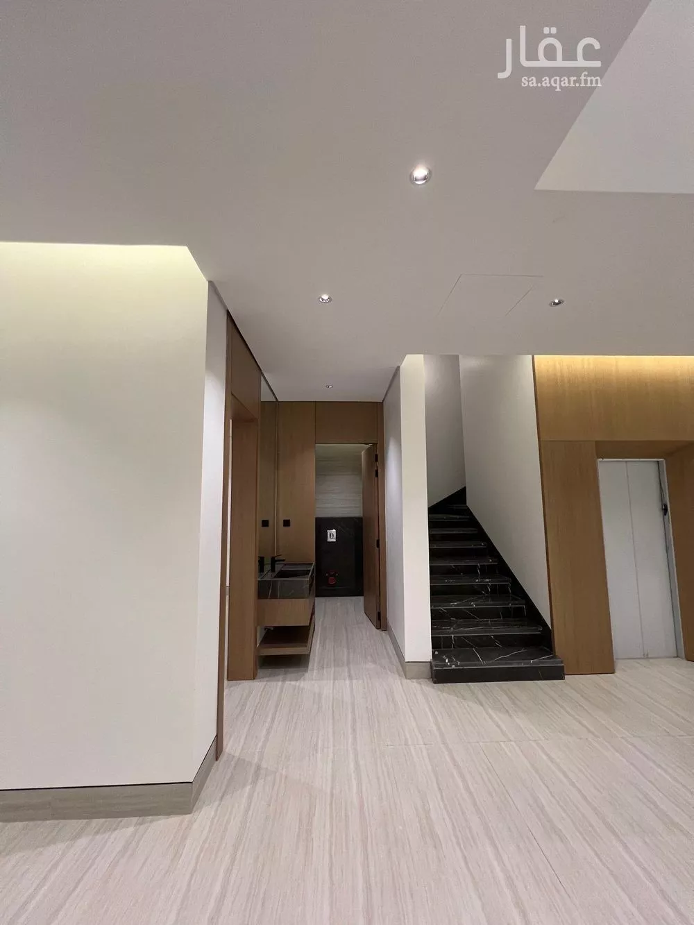 5 bedroom villa in Al Narjis 11