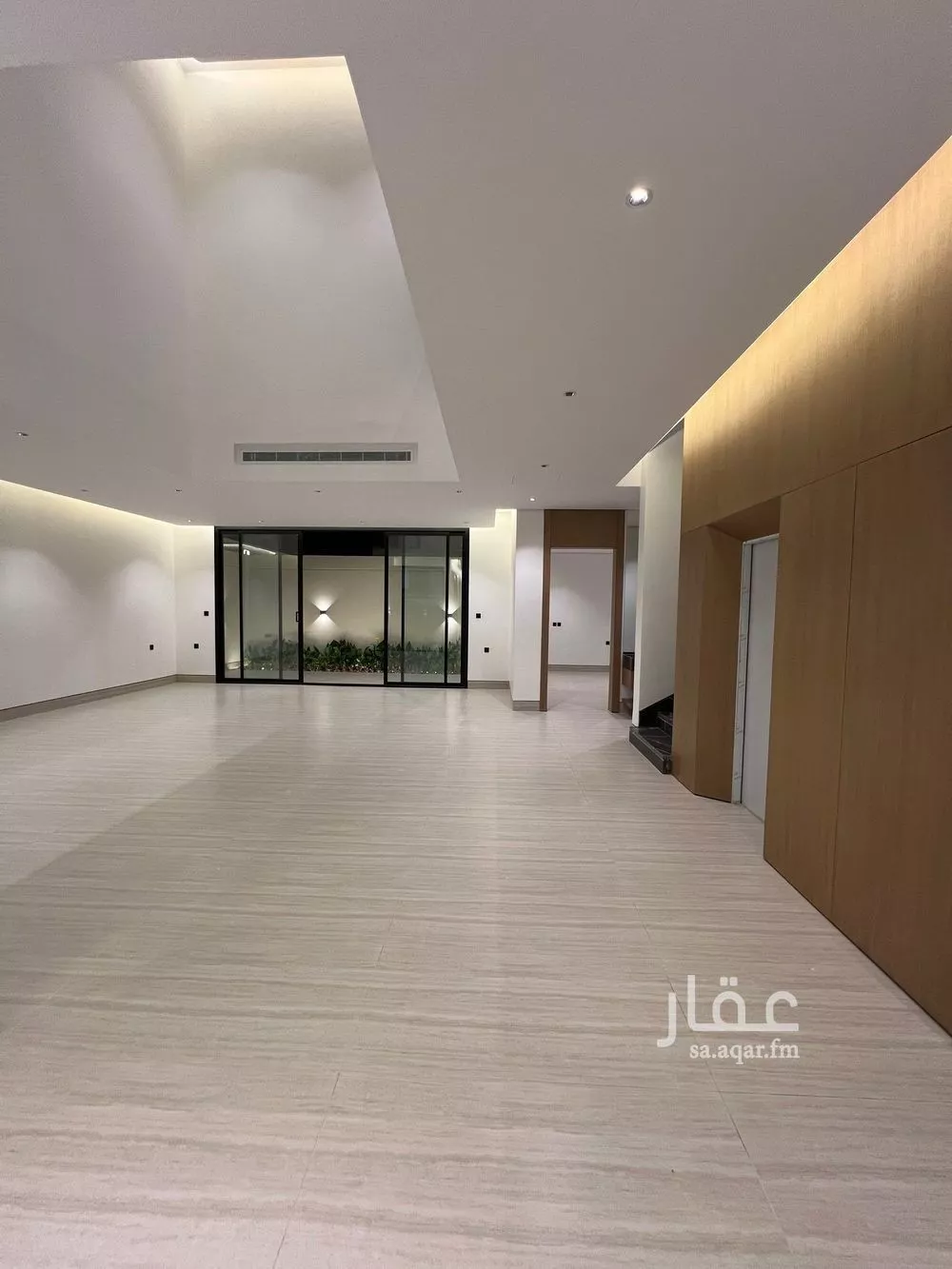 5 bedroom villa in Al Narjis 12