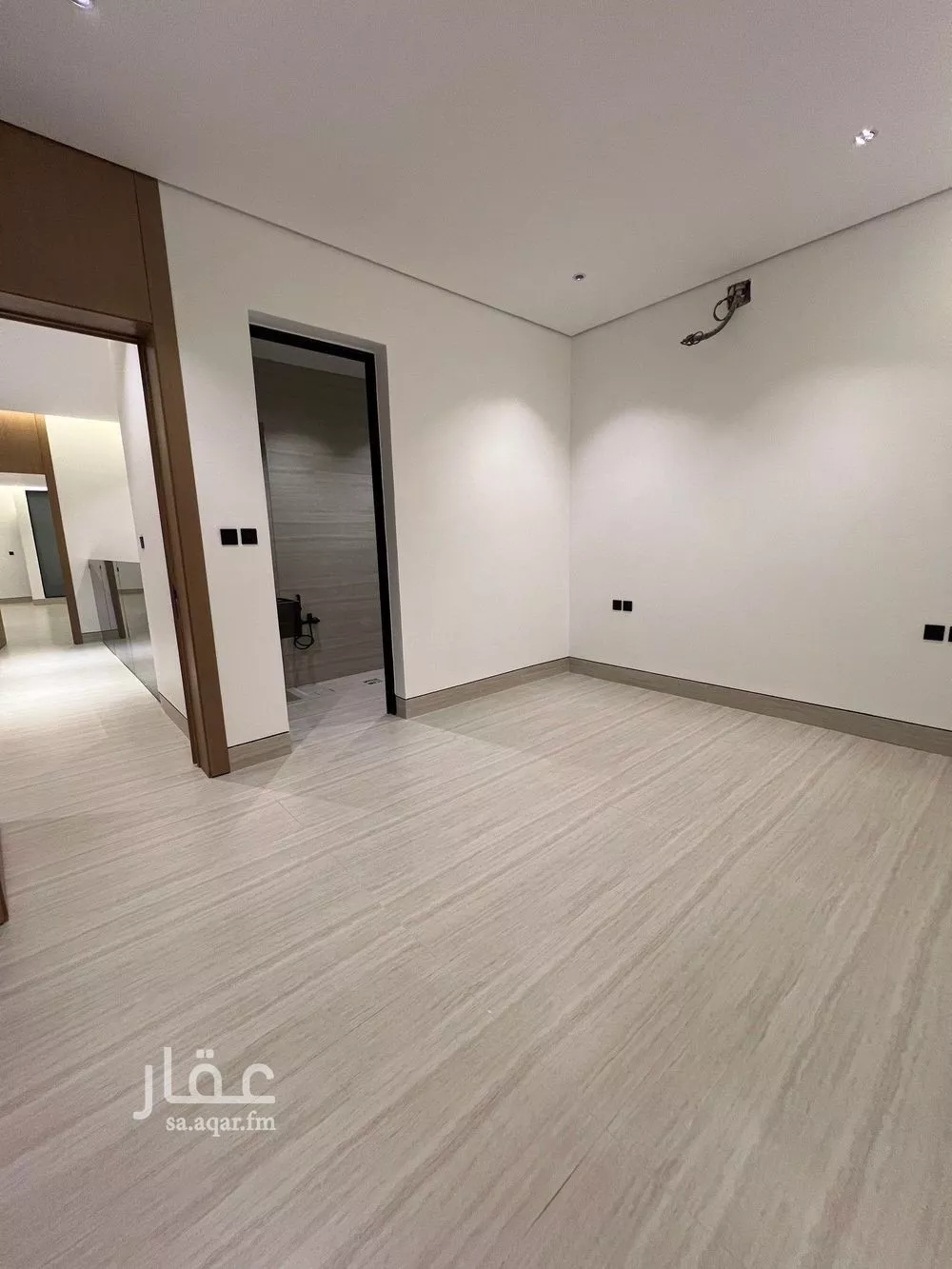5 bedroom villa in Al Narjis 16