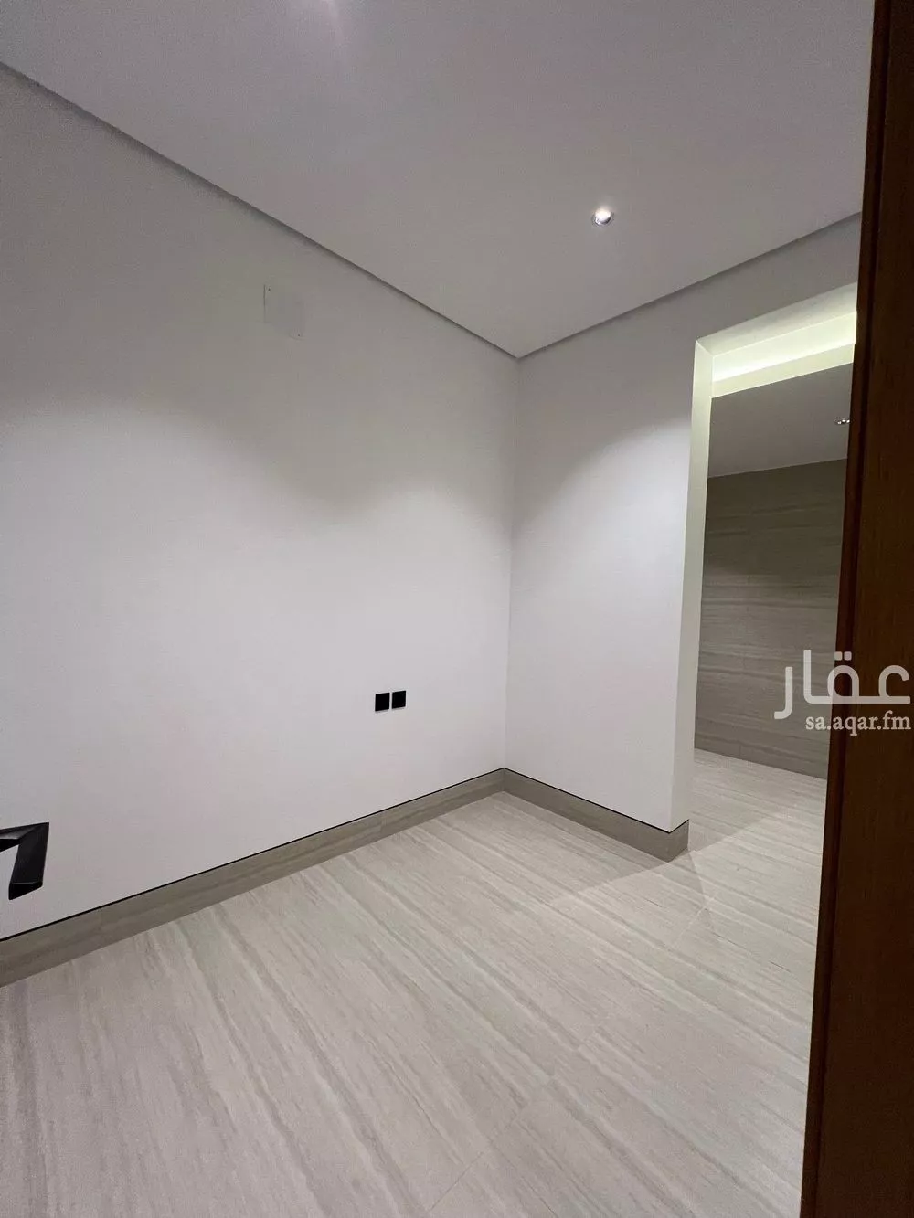 5 bedroom villa in Al Narjis 24