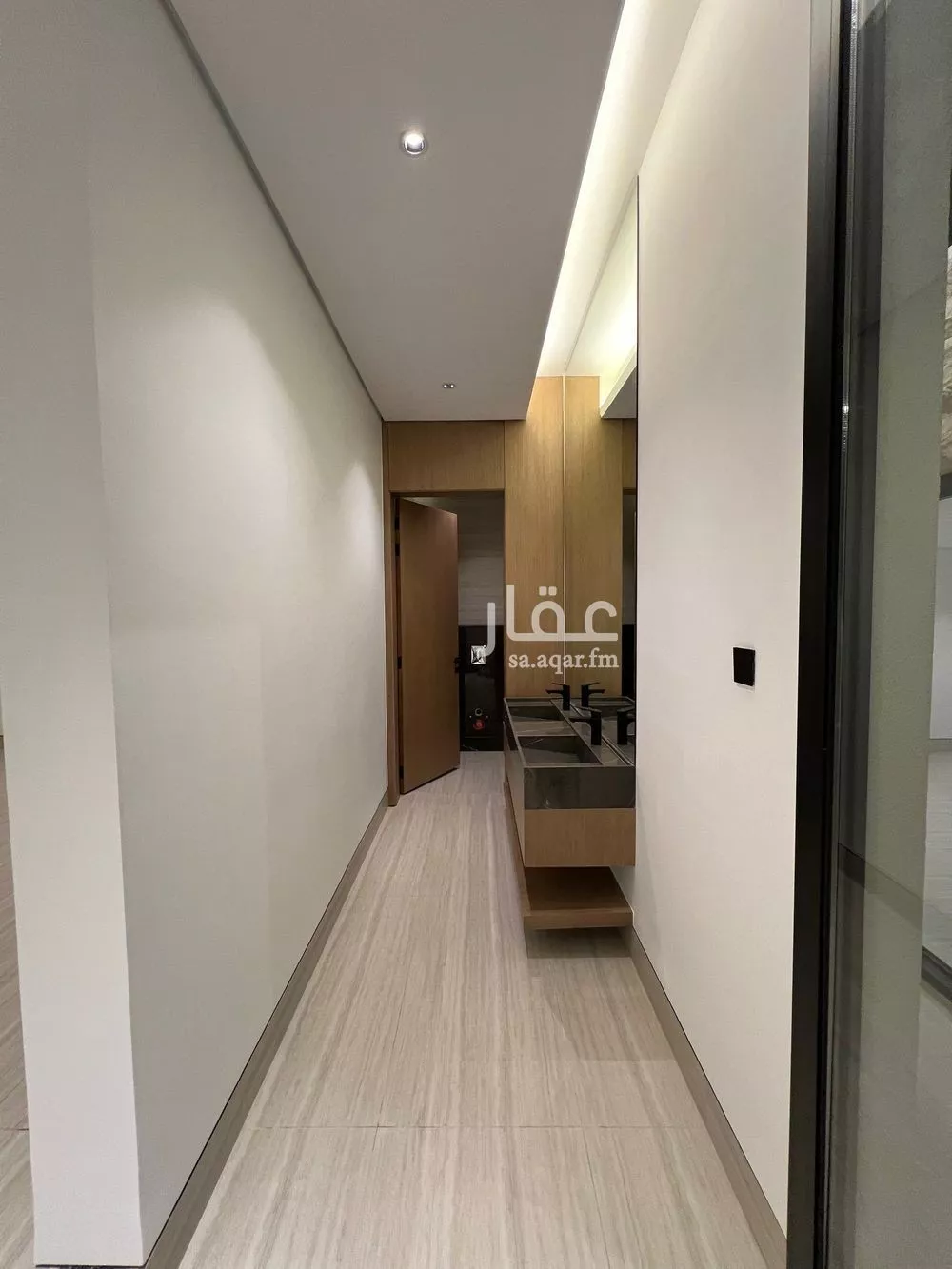 5 bedroom villa in Al Narjis 5
