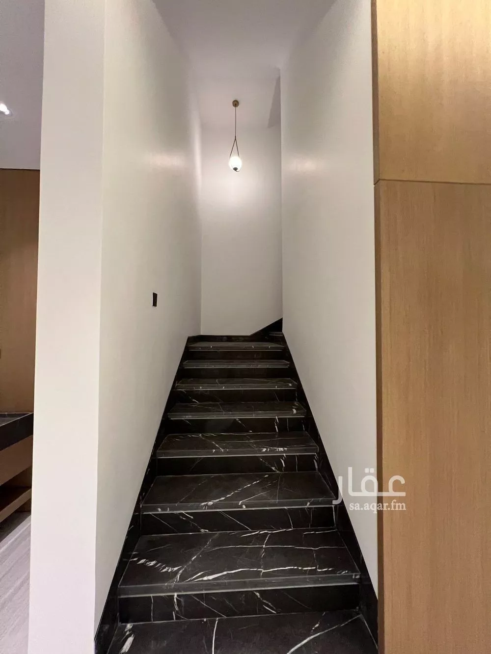 5 bedroom villa in Al Narjis 9