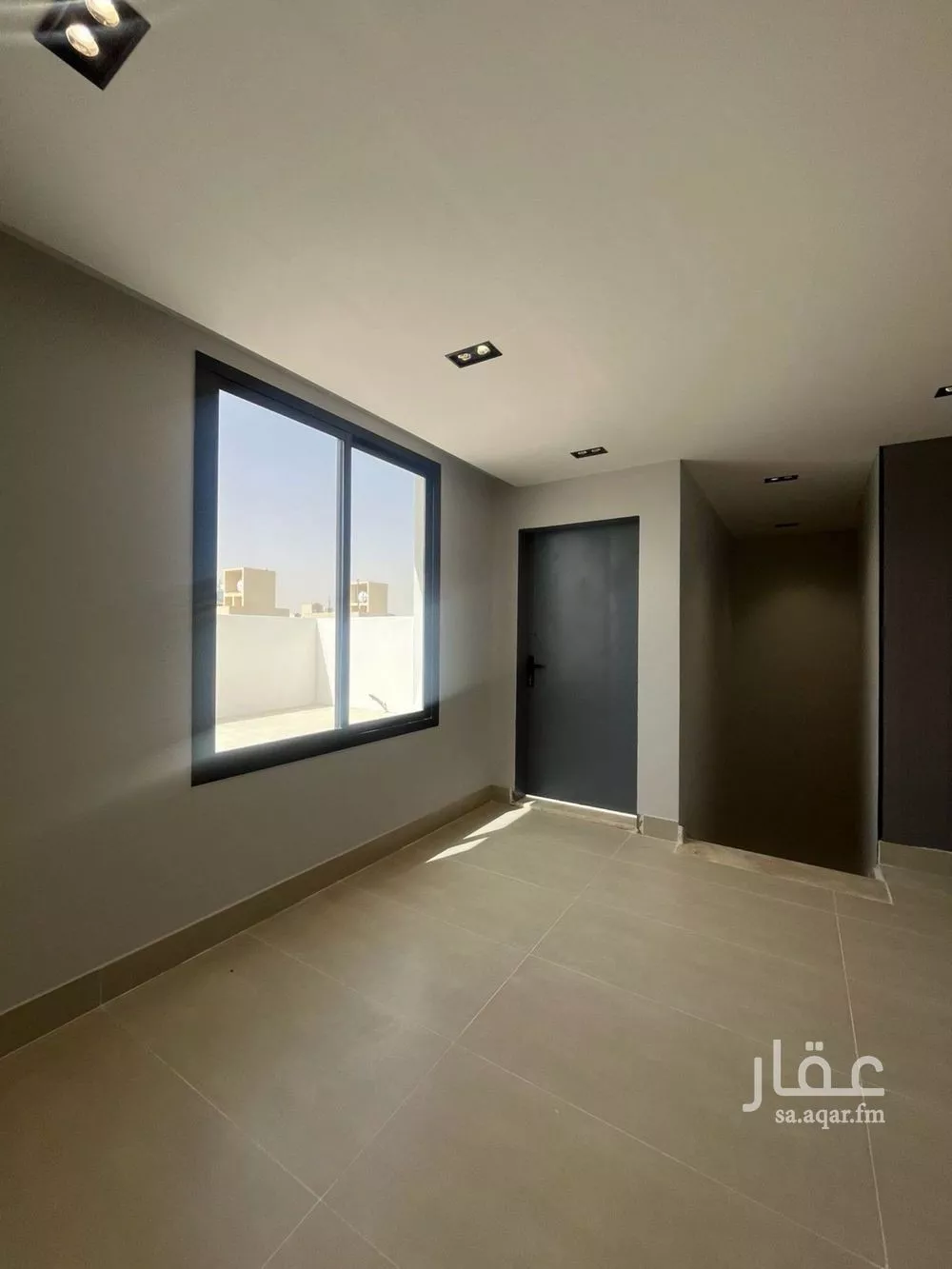 فيلا 5 غرف في طويق 7