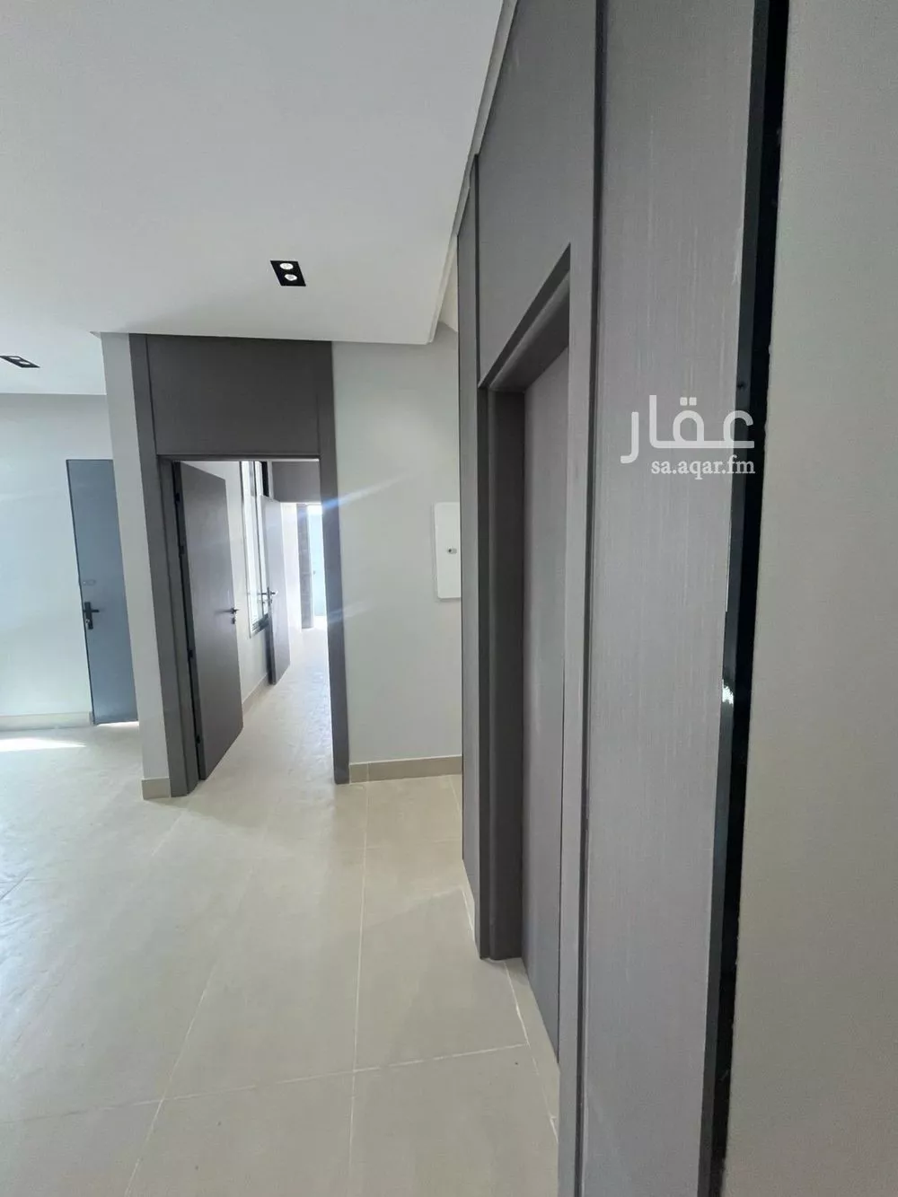 فيلا 5 غرف في طويق 10