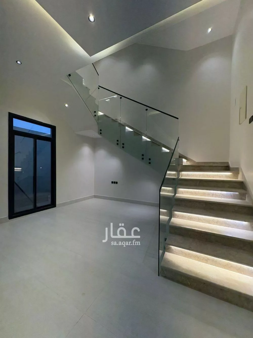 5 bedroom villa in Al Mahdiyyah 8
