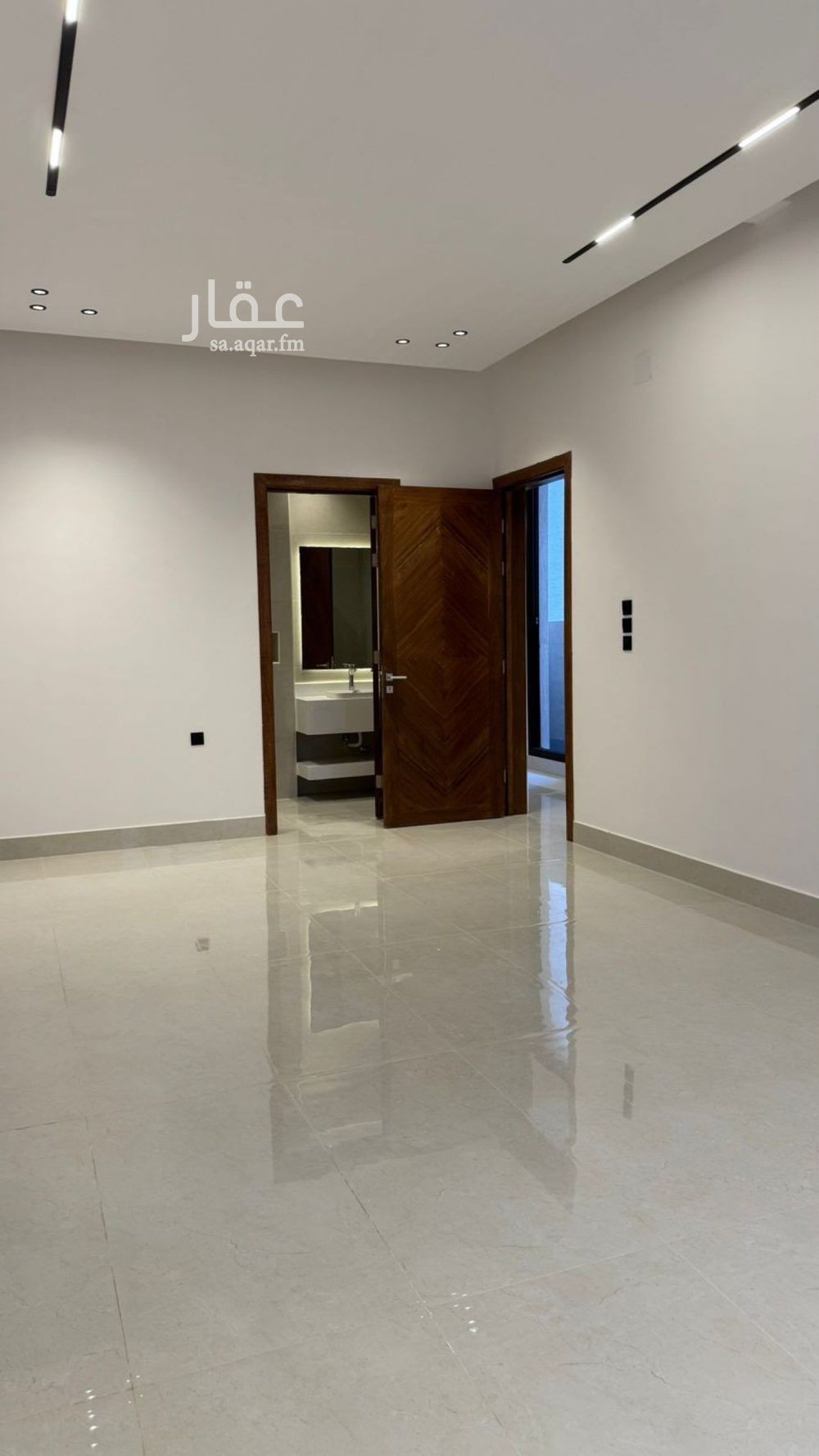 5 bedroom villa in Al Mahdiyyah, Riyadh 15