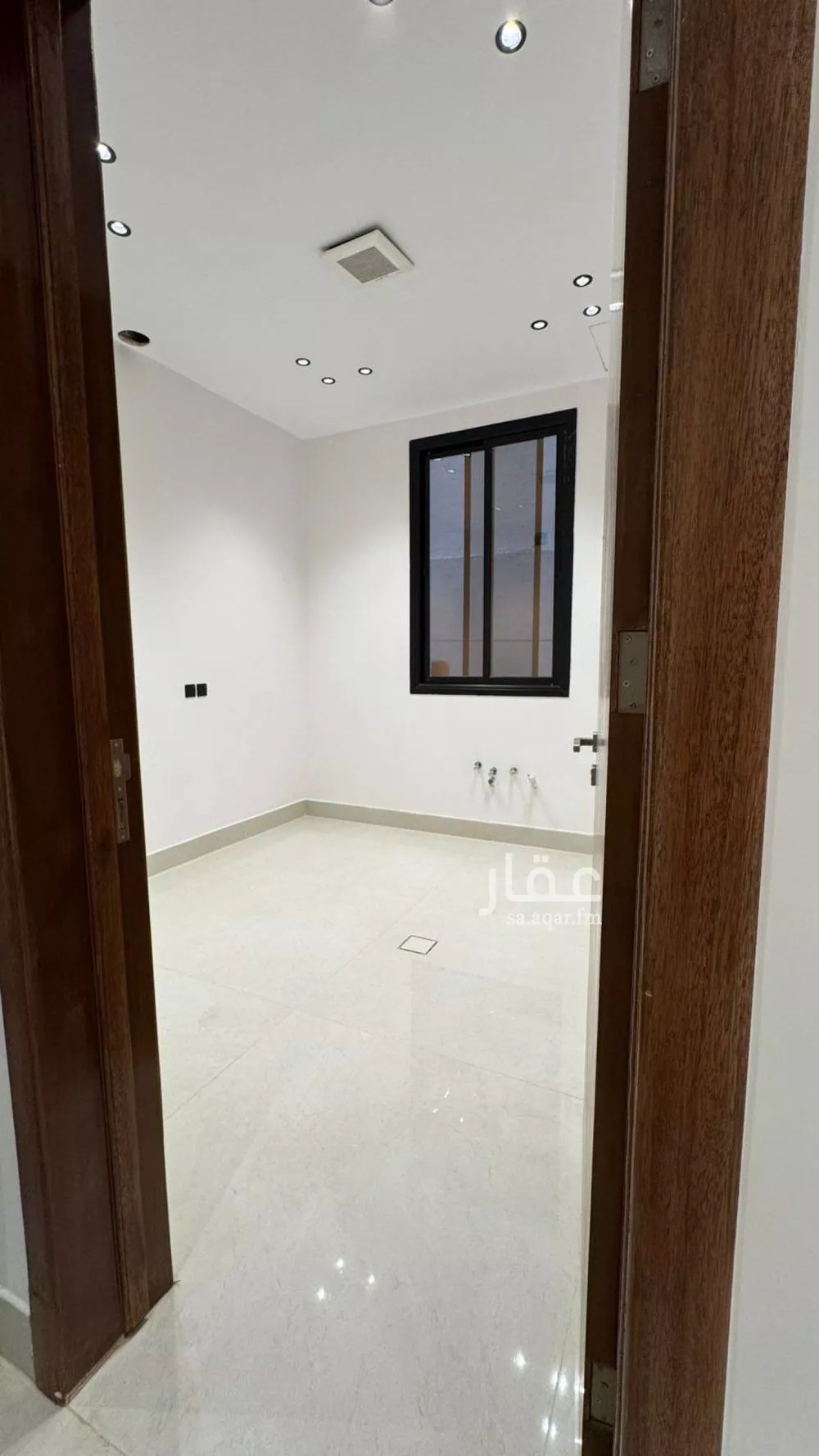 5 bedroom villa in Al Mahdiyyah 5