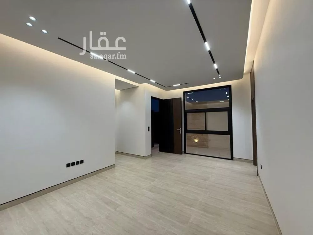 6 bedroom villa in Al Mahdiyyah 2
