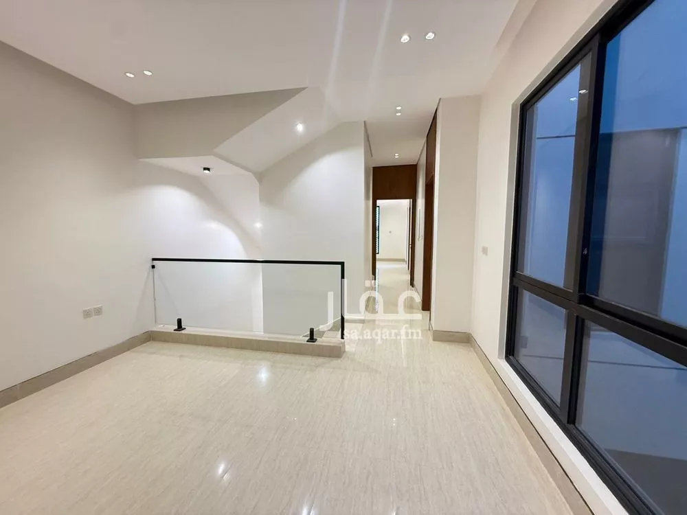 6 bedroom villa in Al Mahdiyyah 17