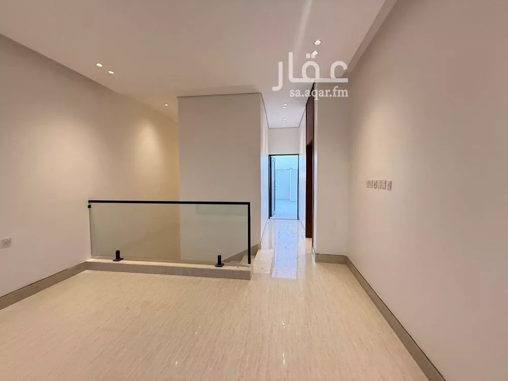 6 bedroom villa in Al Mahdiyyah 29