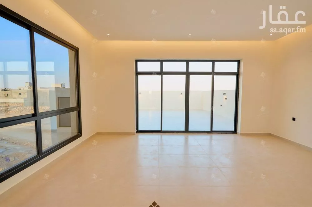 6 bedroom villa in Al Mahdiyyah 16