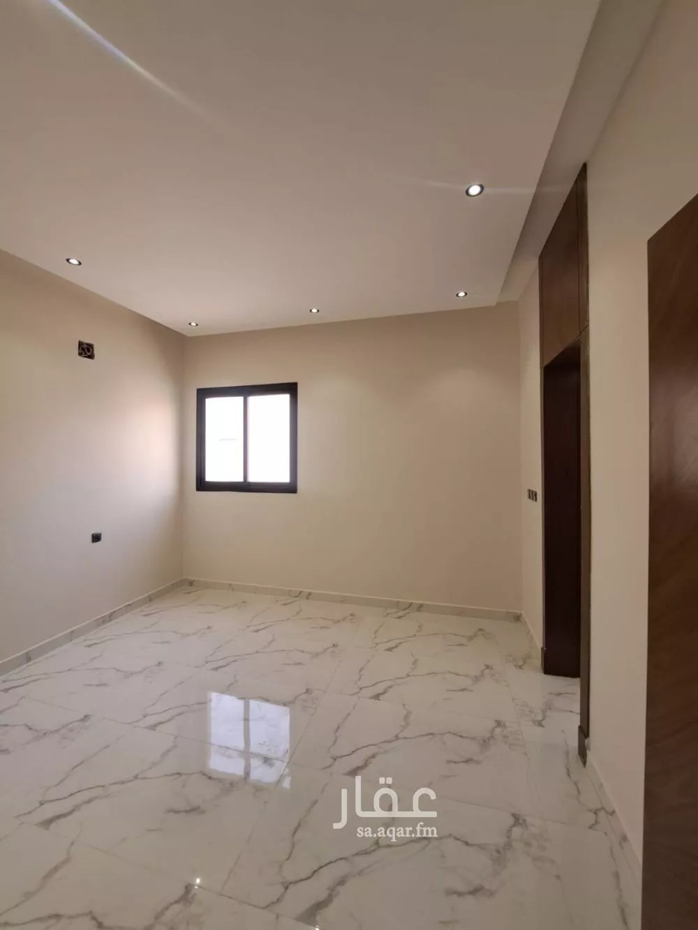 6 bedroom villa in Tuwaiq 11